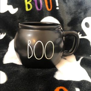 Rae Dunn Boo cauldron mug